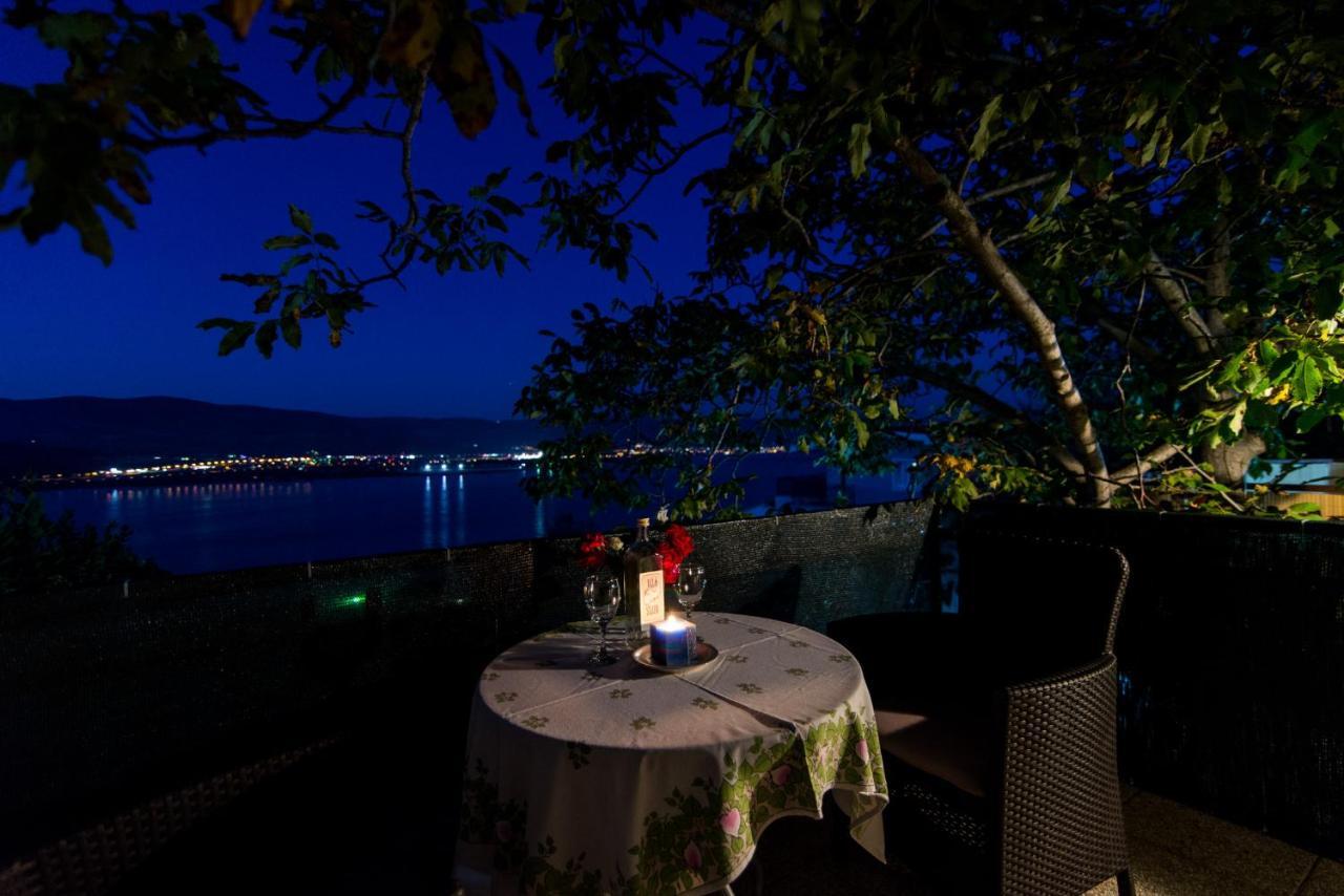 Holidays Apartments Slanada With Terrace And Sea View, Near The Beach & Town Trogir, Free Parking, Quiet Place On Peninsula Ciovo Luaran gambar